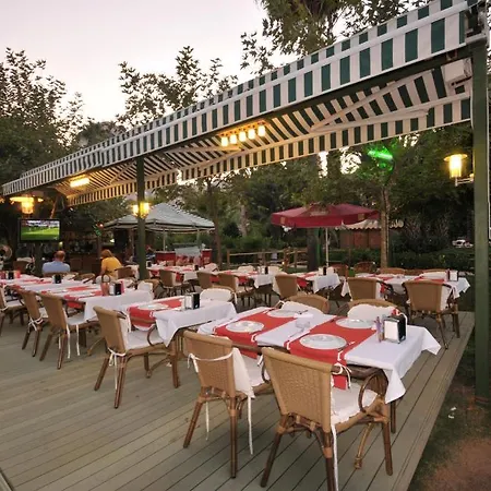L'etoile 4* İçmeler