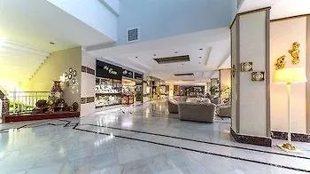 L'etoile Otel 4*