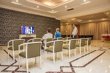 L'etoile Otel 4*