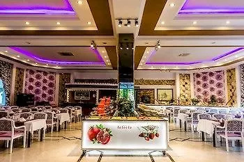 L'etoile Otel 4*