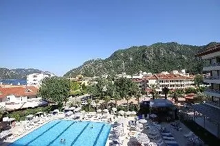 L'etoile 4*